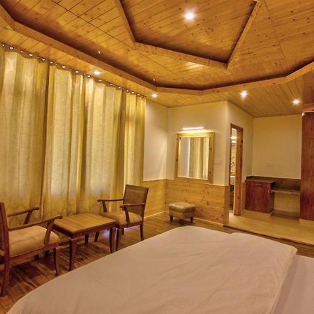 מלון Golden Peak Manali מראה חיצוני תמונה